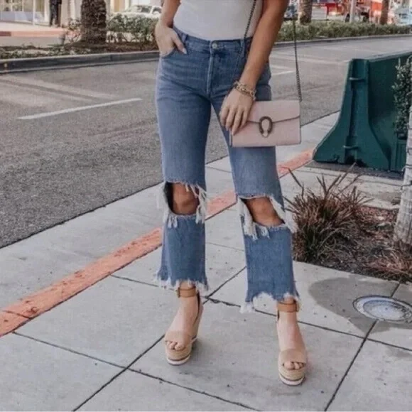 We The Free Distressed Blue Jeans Size 25 - Picture 1 of 9